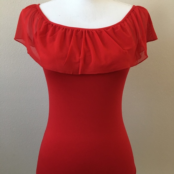 Dynamic Fashion Tops - *PRICE FIRM*   Seamless Mesh Ruffle Top